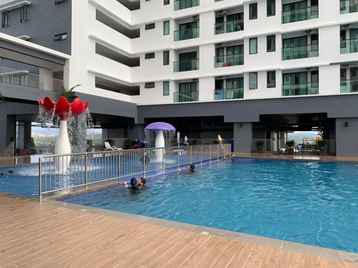 Mishal'S Homestay-Vista Bangi Studio Service Apartment Kajang Exterior photo